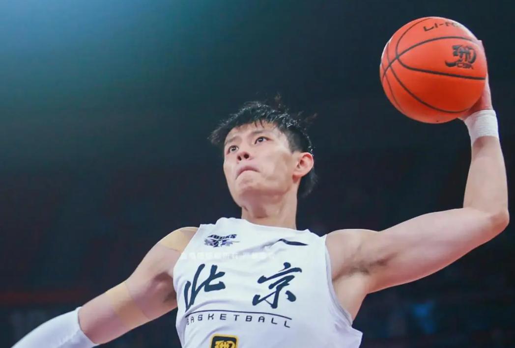 CBA选手赛后落泪,背后故事感人 CBA选手赛后落泪,背后故事感人