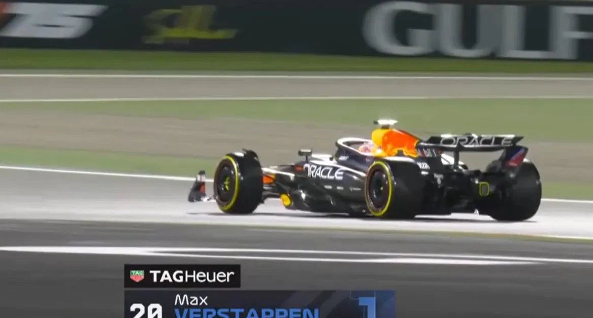 包含哈斯车队轻取迈凯伦，维斯塔潘高光表现的词条