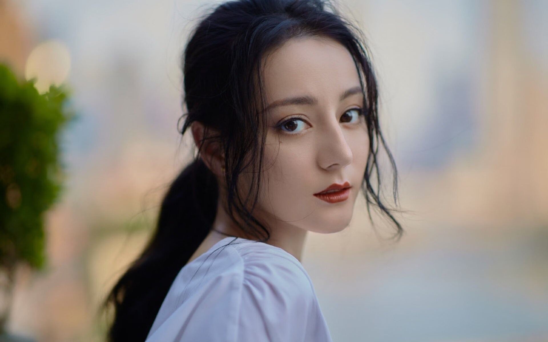 双塔迷宫的破局者,拉梅洛·鲍尔一记绝杀,鹈鹕逆流中扼住篮网的咽喉