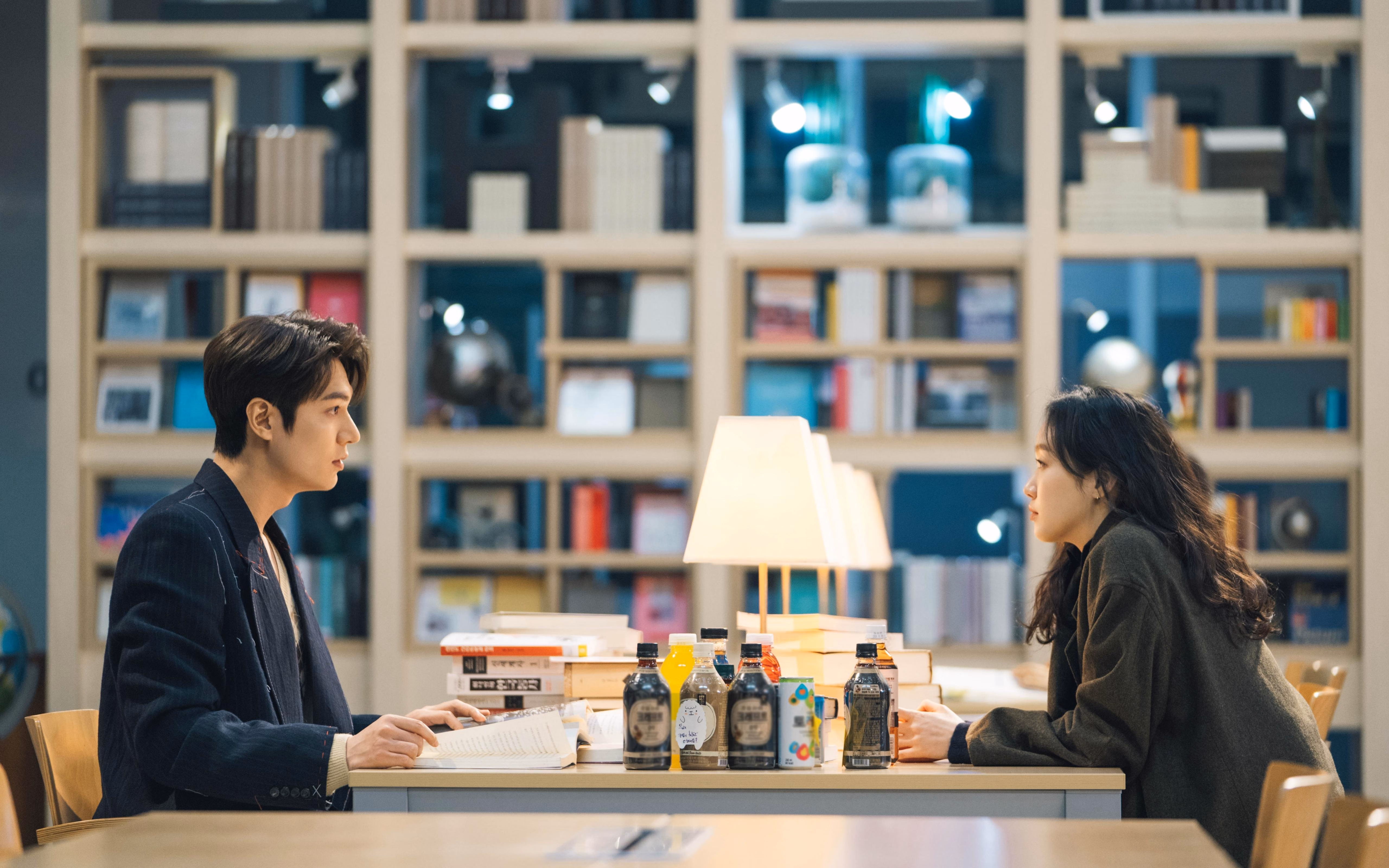 破空之刃，拉文43分狂飙，将火箭防线撕成星尘碎片