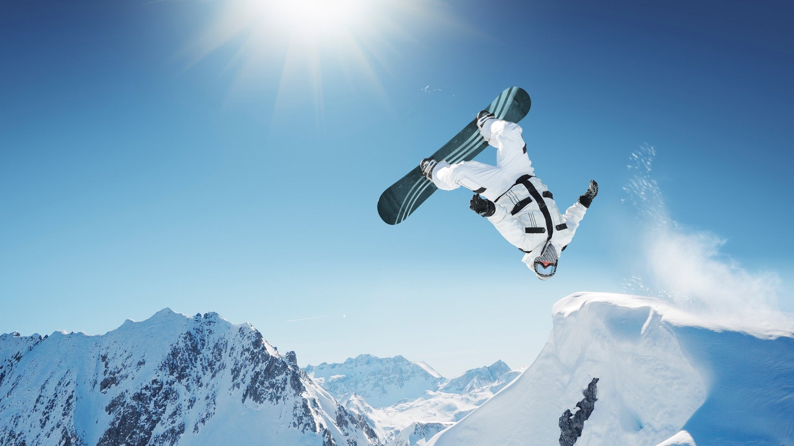 格列兹曼一战封神，英格兰则于惊涛骇浪中险胜波兰