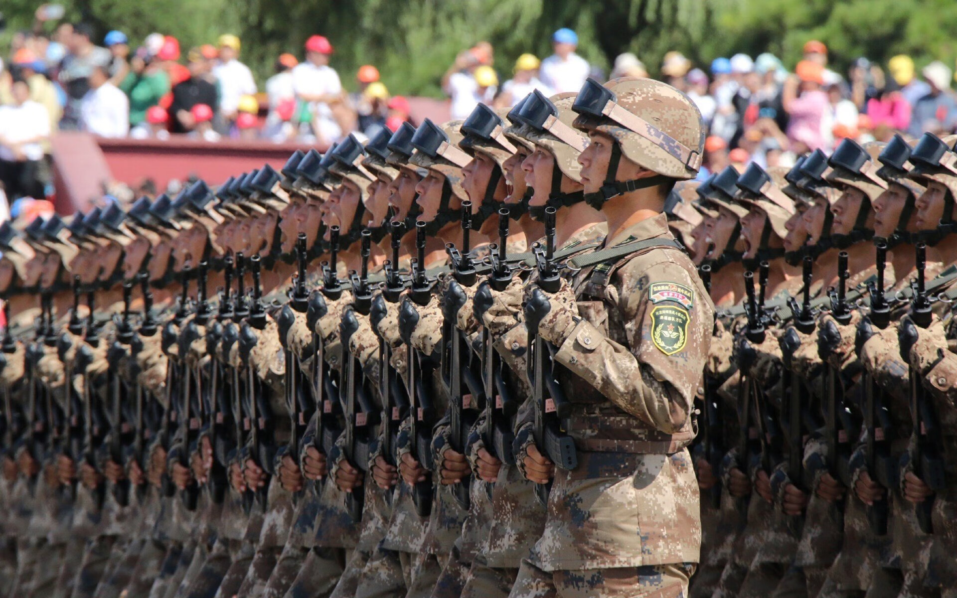 唯一性之光，雄鹿防守锁死火箭与布伦森英超接管，体育传奇的跨域共鸣