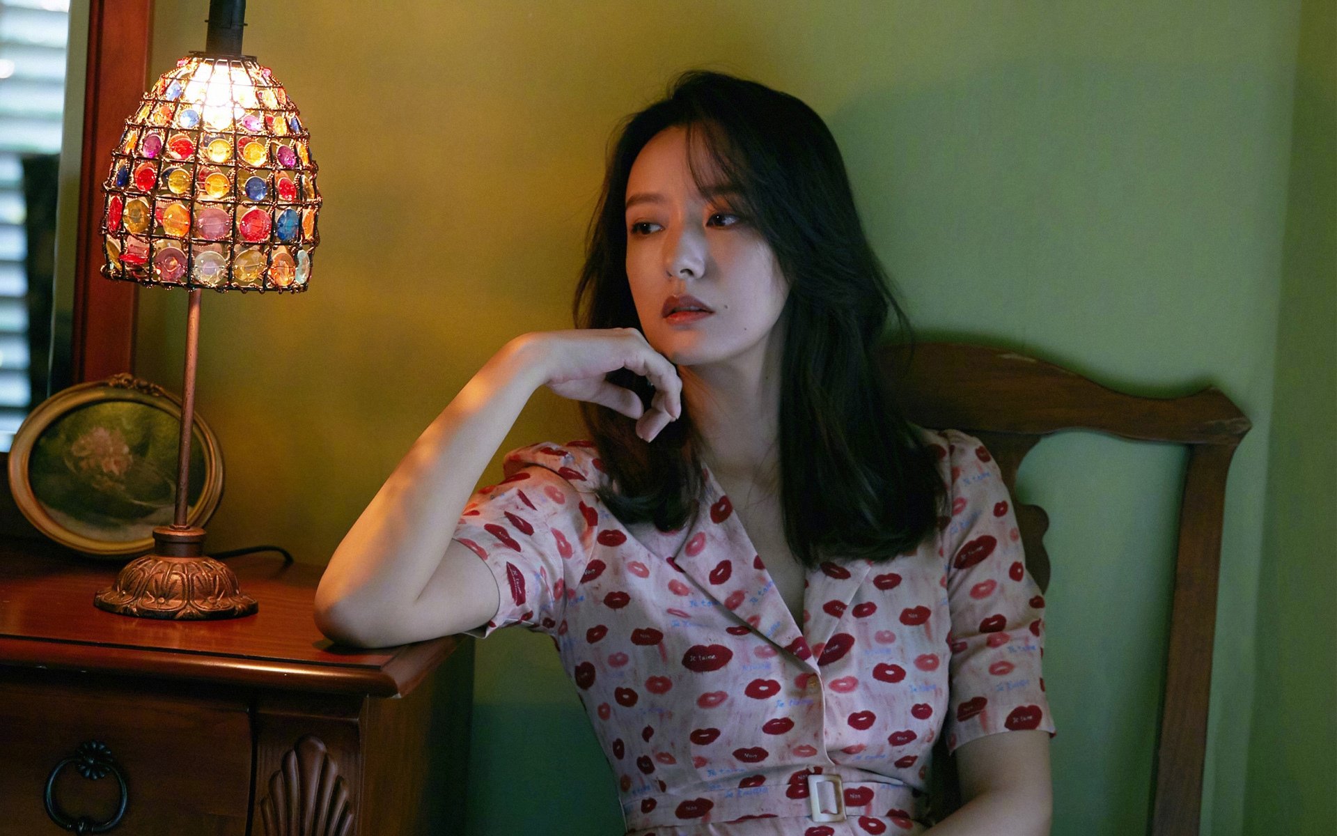 开云体育官网-绿茵哲学碰撞，当意式链式防守遭遇桑巴洪流—从里昂冲垮巴西谈现代足球战术边界