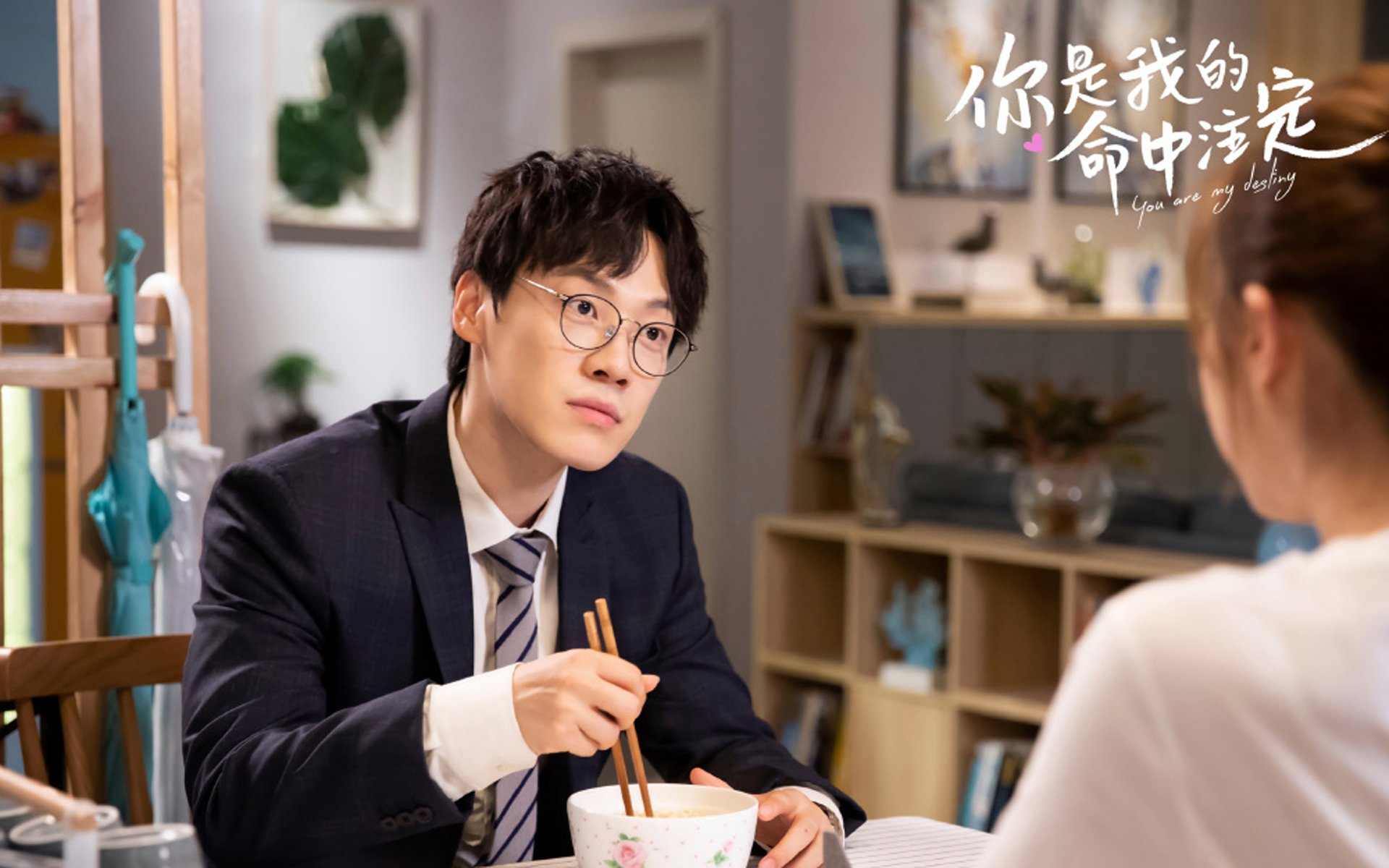 开云体育官网-首先，呈现一个极具张力与悬念的标题